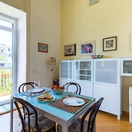 Montemiletto A Panoramic Nest By Napoliapartments アパート ナポリ
