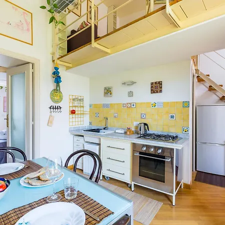 アパート Montemiletto A Panoramic Nest By Napoliapartments *