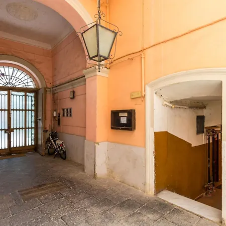 شقة Montemiletto A Panoramic Nest By Napoliapartments